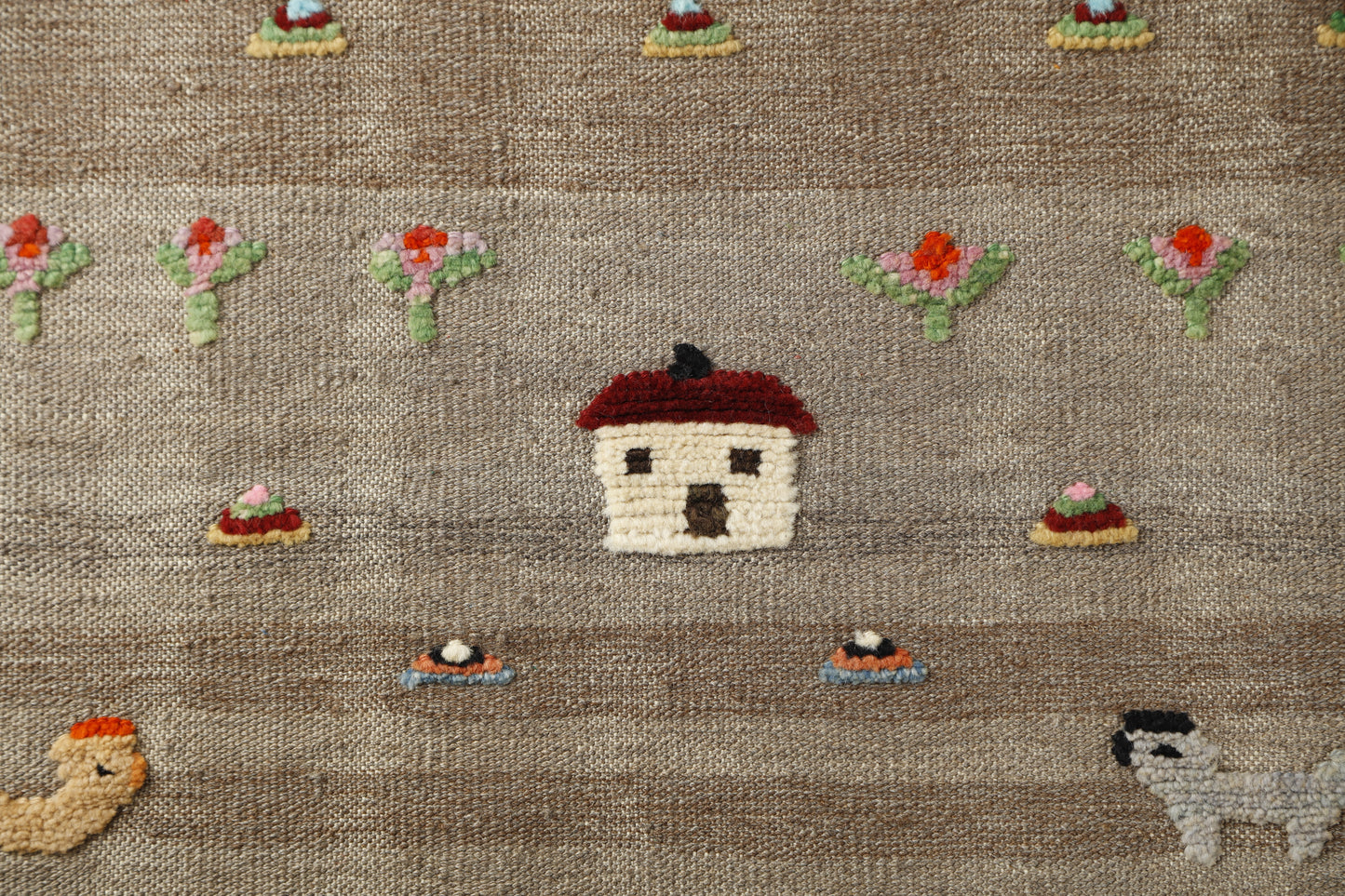 Handwoven Kids Rug: Red Roses Turkish Kilim Rug (3`0`` x 4`4``)